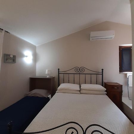 B&B La Casa Di Alice Фолиньо Номер фото