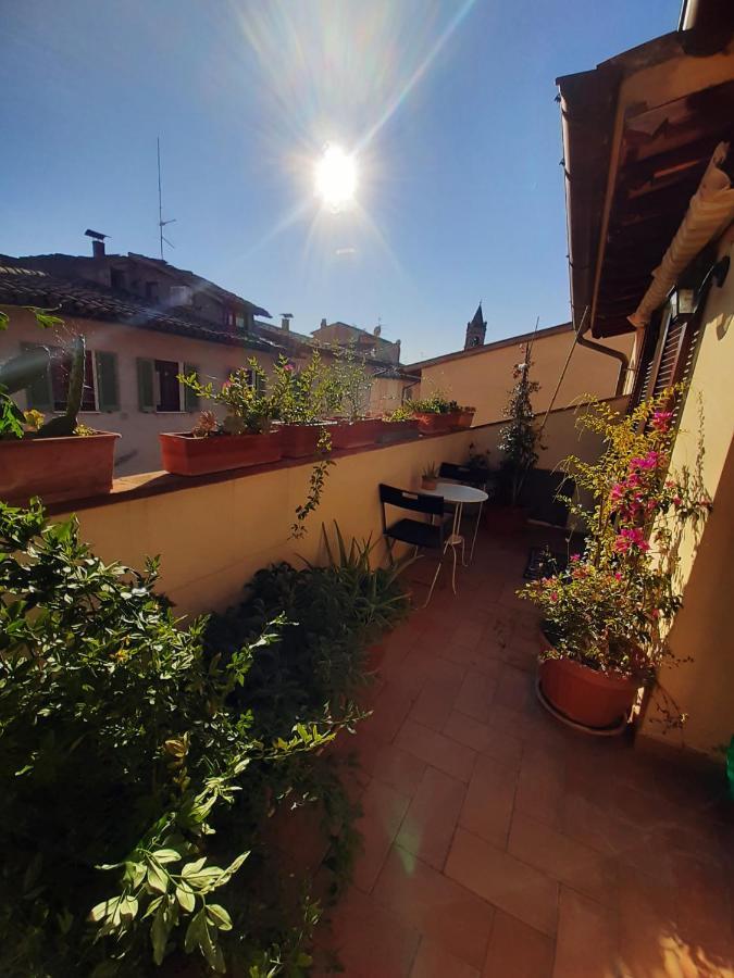 B&B La Casa Di Alice Фолиньо Экстерьер фото