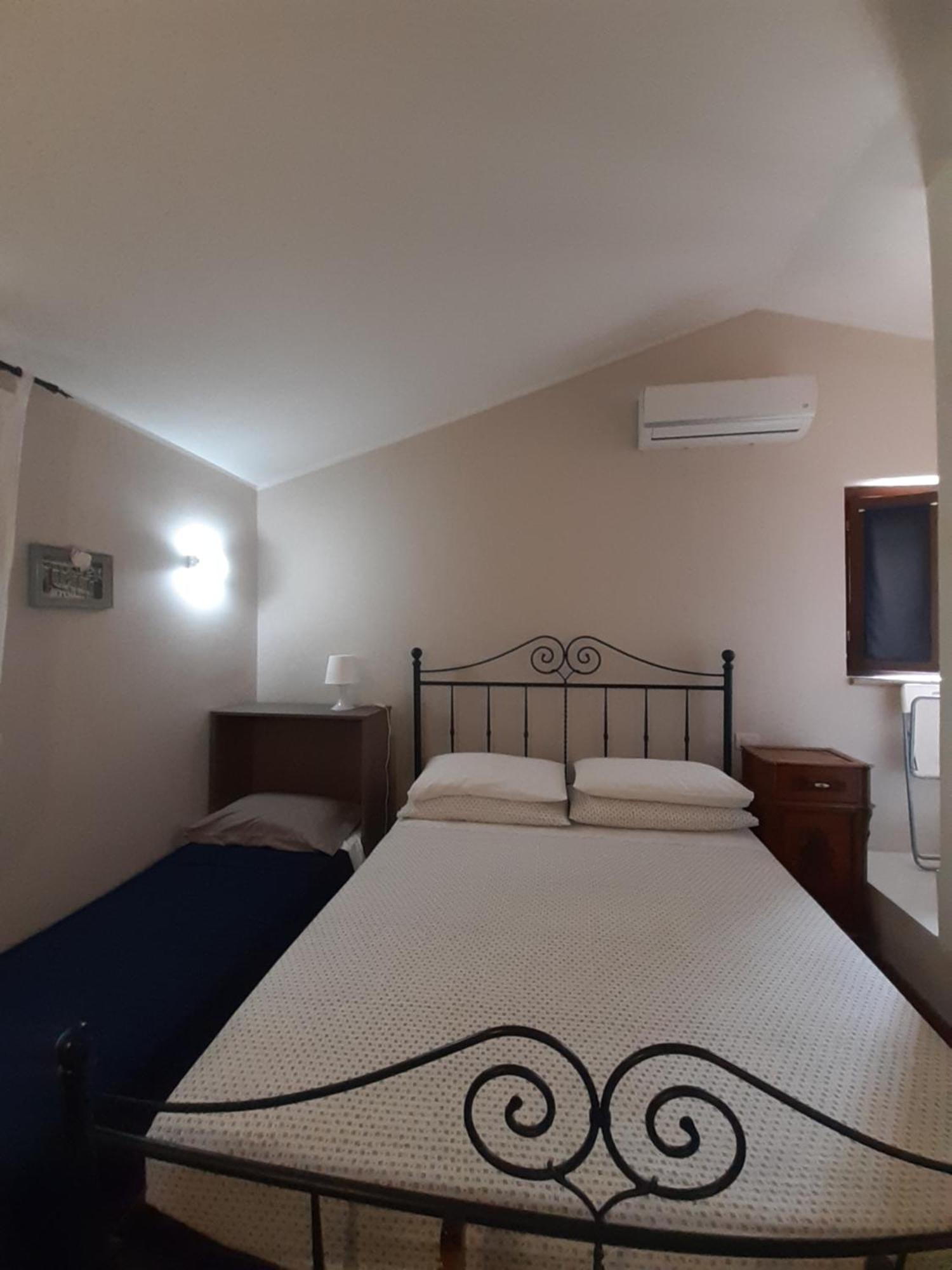B&B La Casa Di Alice Фолиньо Номер фото