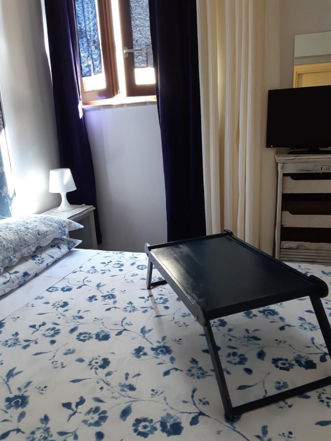 B&B La Casa Di Alice Фолиньо Экстерьер фото